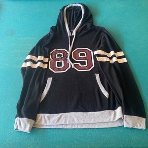 Eye Candy thin black “89” hoodie